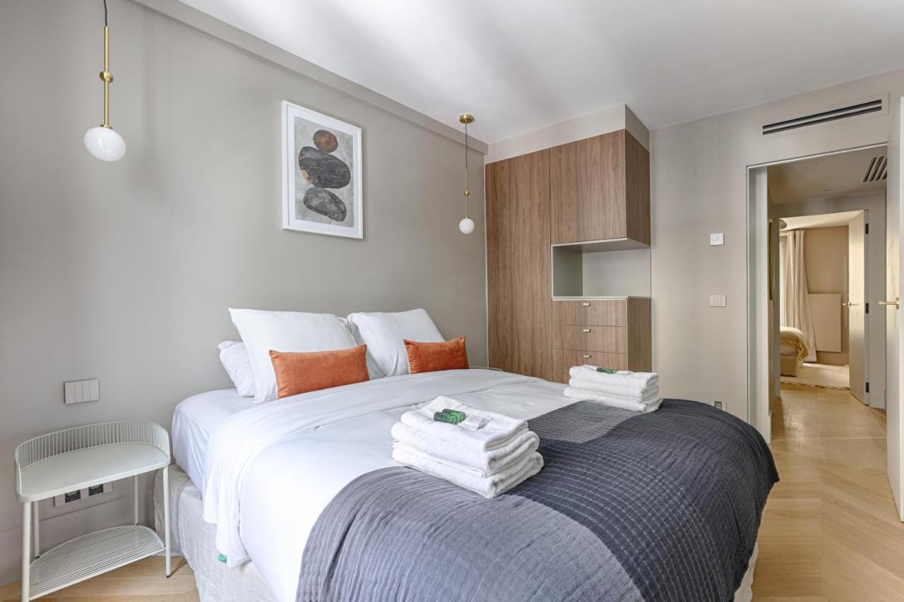 Unique Luxury Parisian Flat 2Br/6P -Champs Elysees Dış mekan fotoğraf